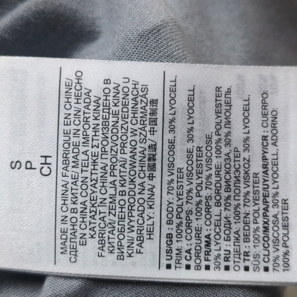 Banana Republic soft short sleeve grey tunic with mesh sleeves - Picture 5 of 5